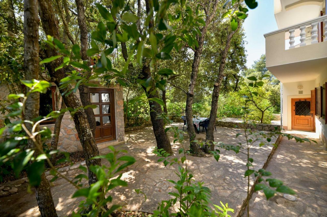 Apartments Mrva Ugljan Dış mekan fotoğraf