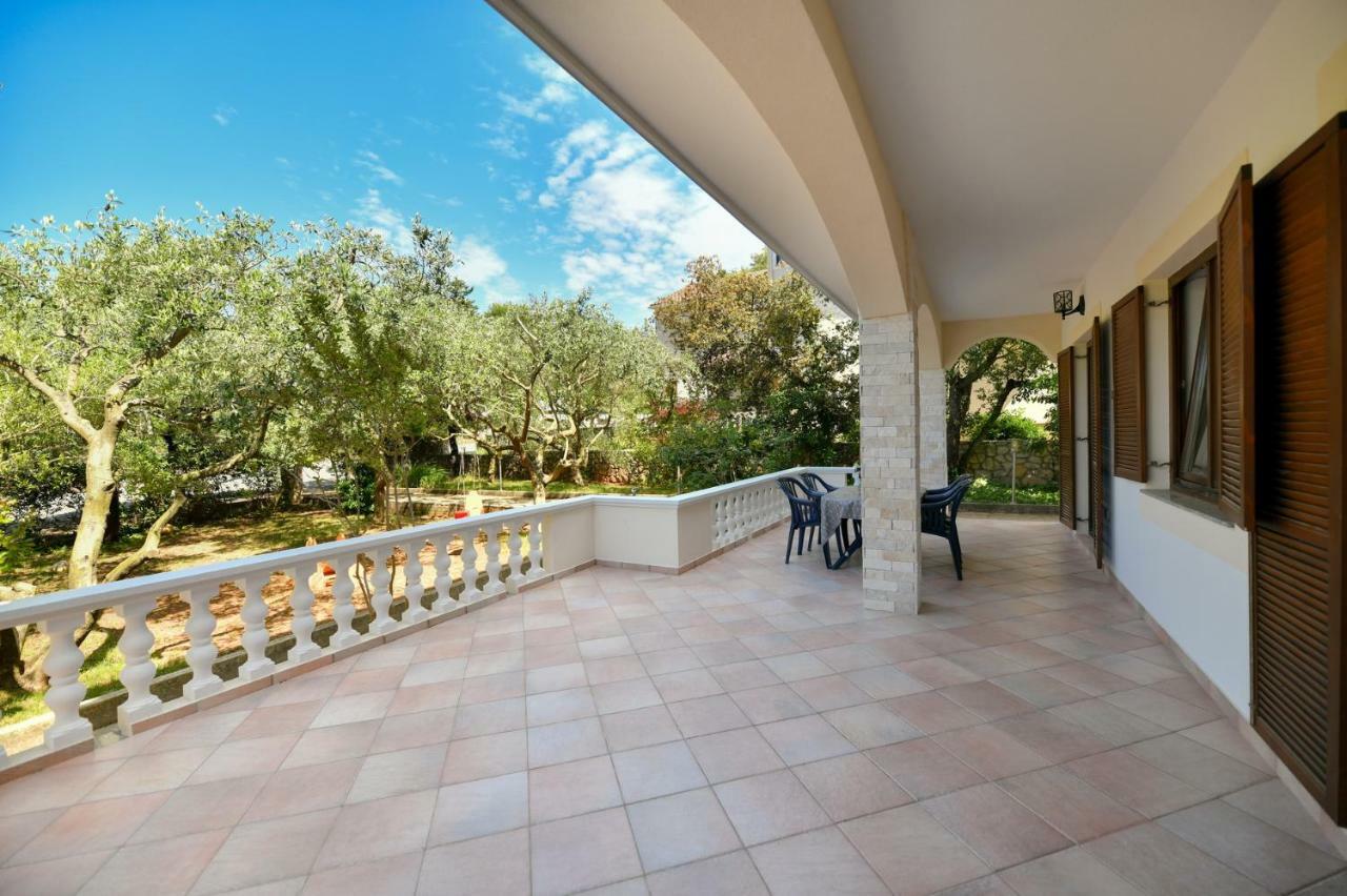 Apartments Mrva Ugljan Dış mekan fotoğraf