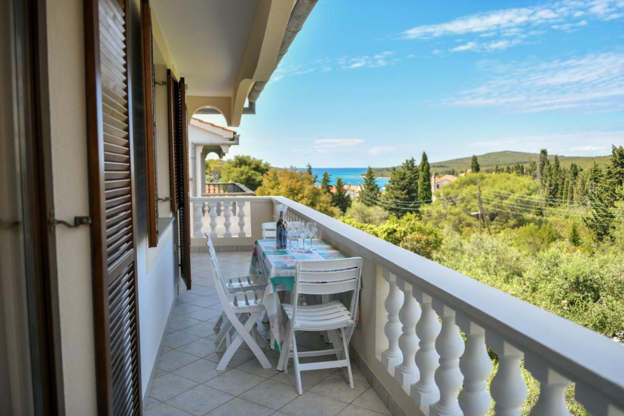Apartments Mrva Ugljan Dış mekan fotoğraf